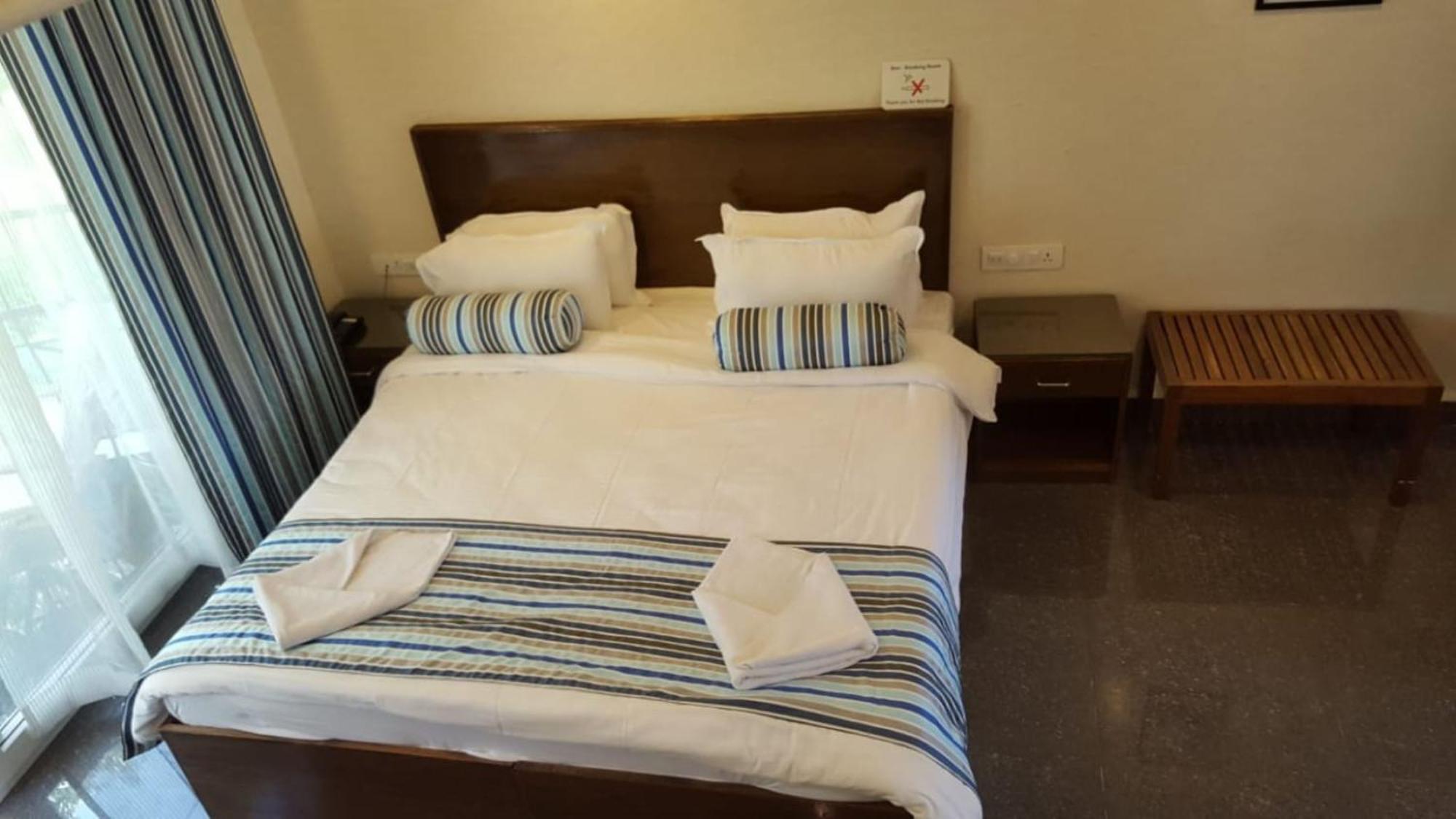 2 Bedroom Apartment In Resort On Candolim Beach Baga Exterior foto