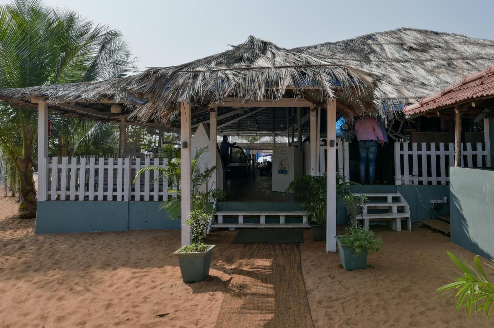 2 Bedroom Apartment In Resort On Candolim Beach Baga Exterior foto
